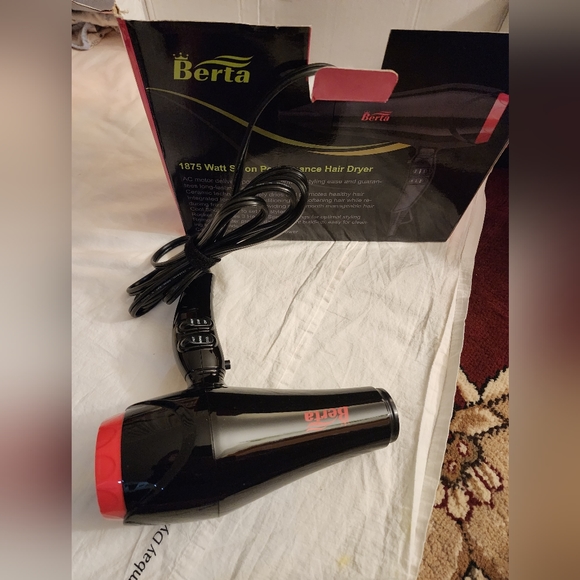 Hair dryer - Picture 2 of 2